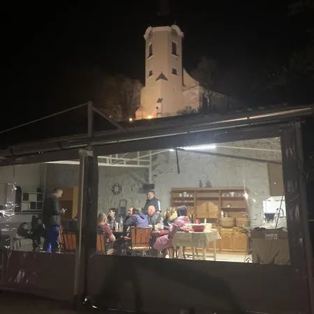 Csaszarlak Vendeghaz *